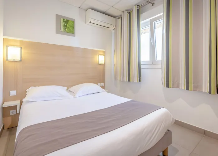 Le Relais D'agay Saint-Raphael (Var)