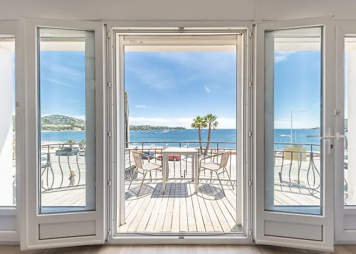 Le Relais D'agay Saint-Raphael (Var)