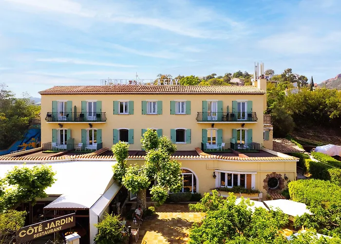 Le Relais D'agay Hotel 3*