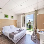 Le Relais D'agay 3* Saint-Raphael (Var)