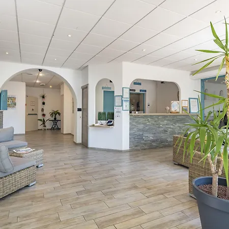 Le Relais D'agay 3*