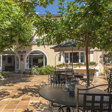 ホテル Le Relais D'agay